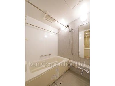 バスルーム ※22階の同じ間取タイプを撮影。仕様が異なることがあります。