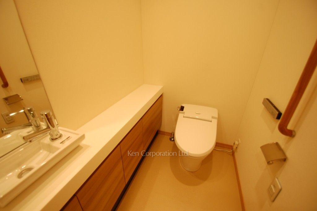 トイレ ※39階の同じ間取タイプを撮影。仕様が異なることがあります。