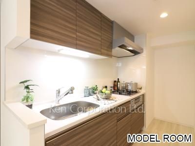 キッチン※MODEL ROOM ※8階の同じ間取タイプを撮影。仕様が異なることがあります。