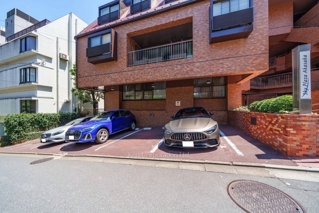スカイプラザ赤坂の写真 駐車場