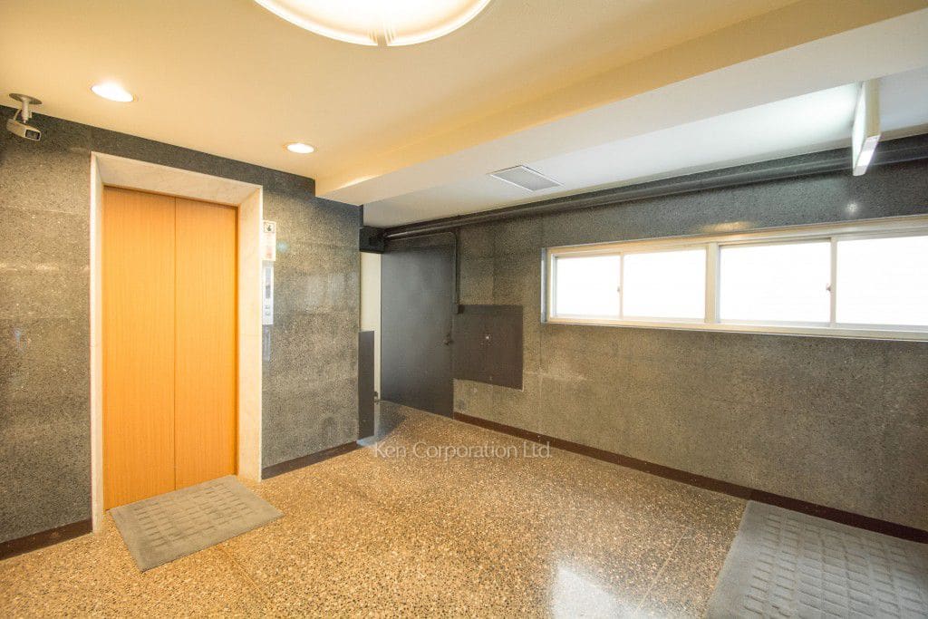 麻布鳥居坂マンションの写真 エントランス