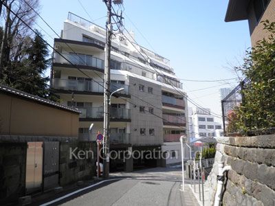 メゾン赤坂の写真 外観ひき