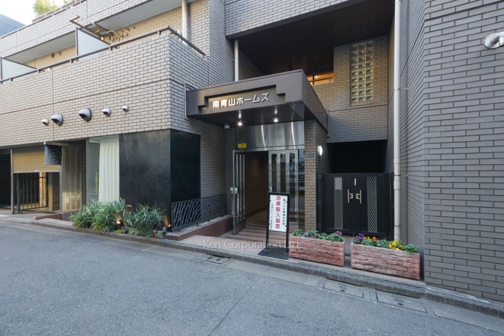  外観より