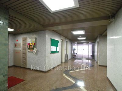 麻布東町マンションの写真 エントランスホール