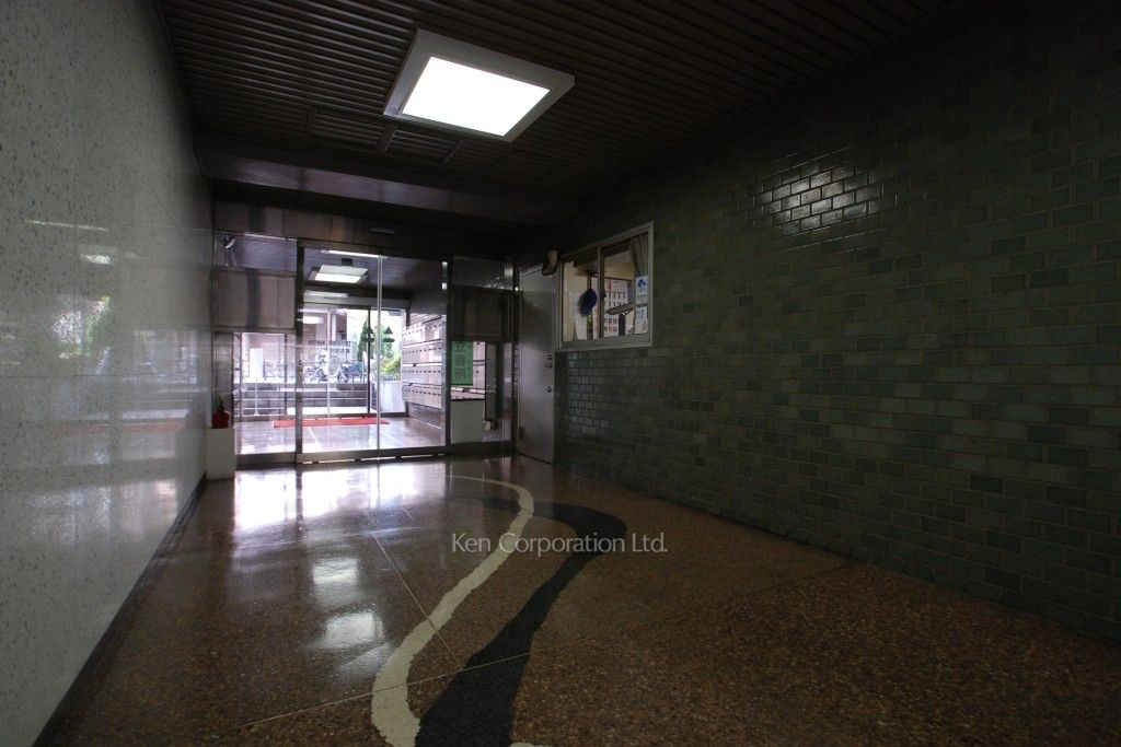 麻布東町マンションの写真 エントランスホール