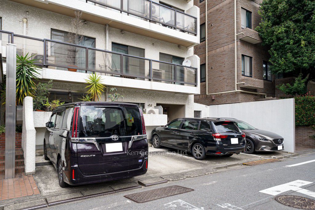 カーサ代官山の写真 駐車場