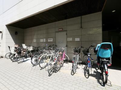 SHINKAWA EASTの写真 駐輪場