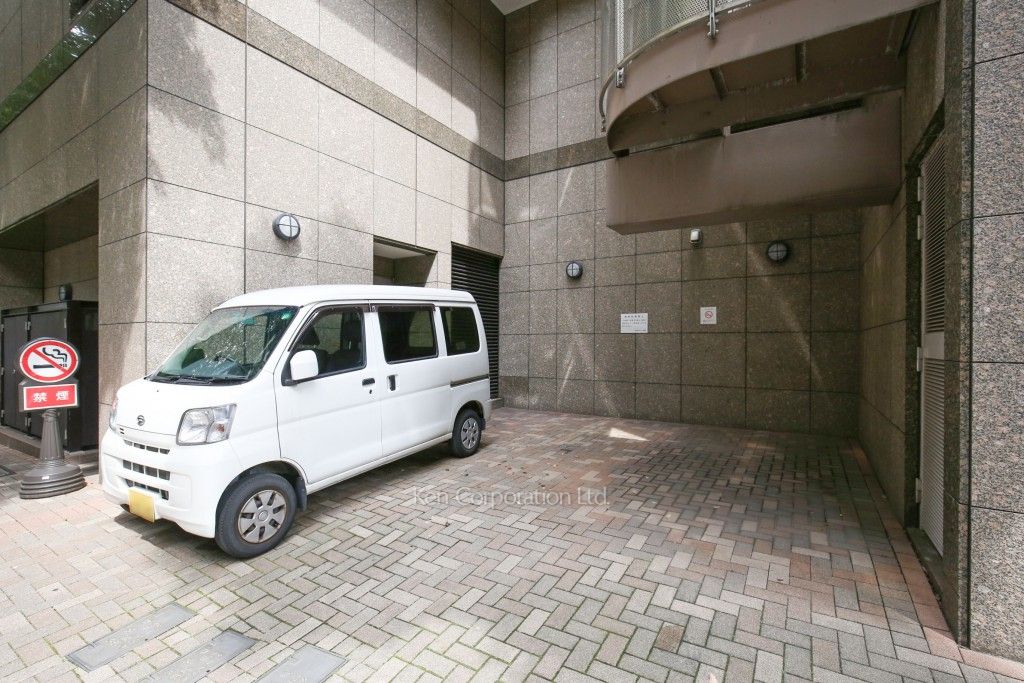 神谷町MTコートの写真 駐車場