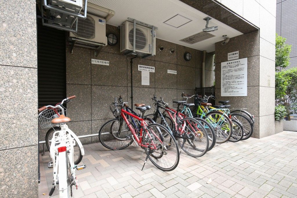 神谷町MTコートの写真 駐輪場