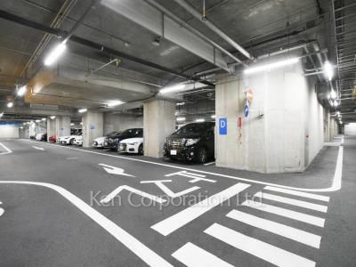 セルリアンタワーの写真 駐車場