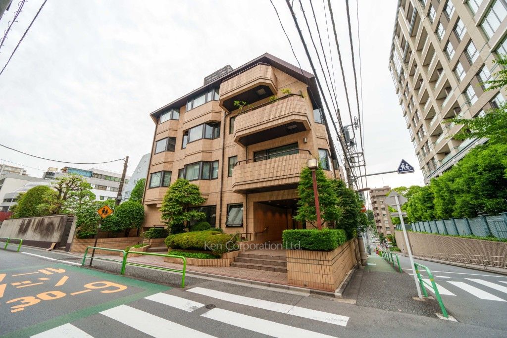 四番町ホームズの写真  外観ひき