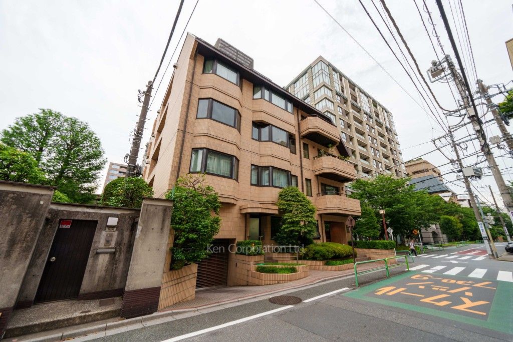 四番町ホームズの写真  外観ひき