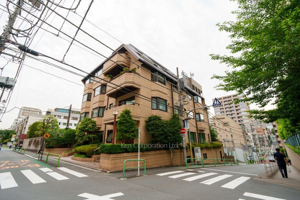 四番町ホームズの写真  外観ひき