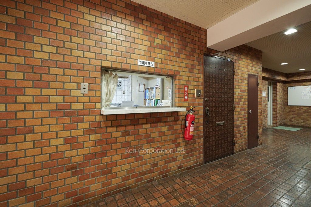 シャンボール南麻布の写真 フロント