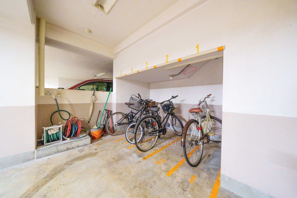 常磐松ホームズの写真  駐輪場