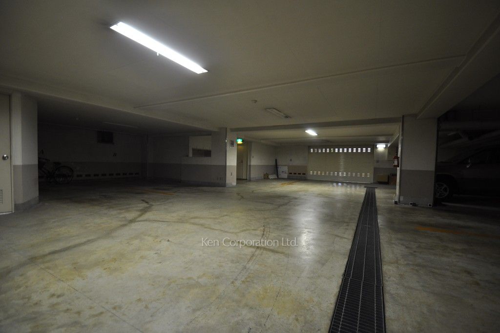 常磐松ホームズの写真  駐車場