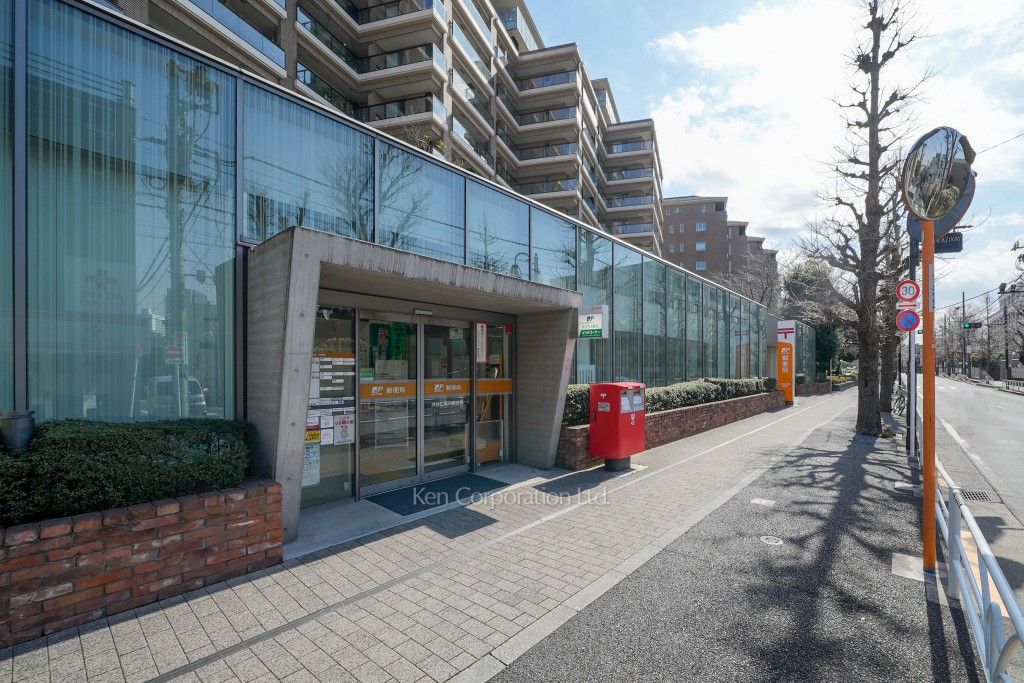 タックハウスの写真 郵便局