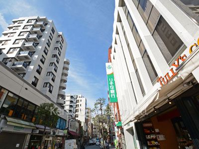グランドメゾン麻布十番館の写真 商店街