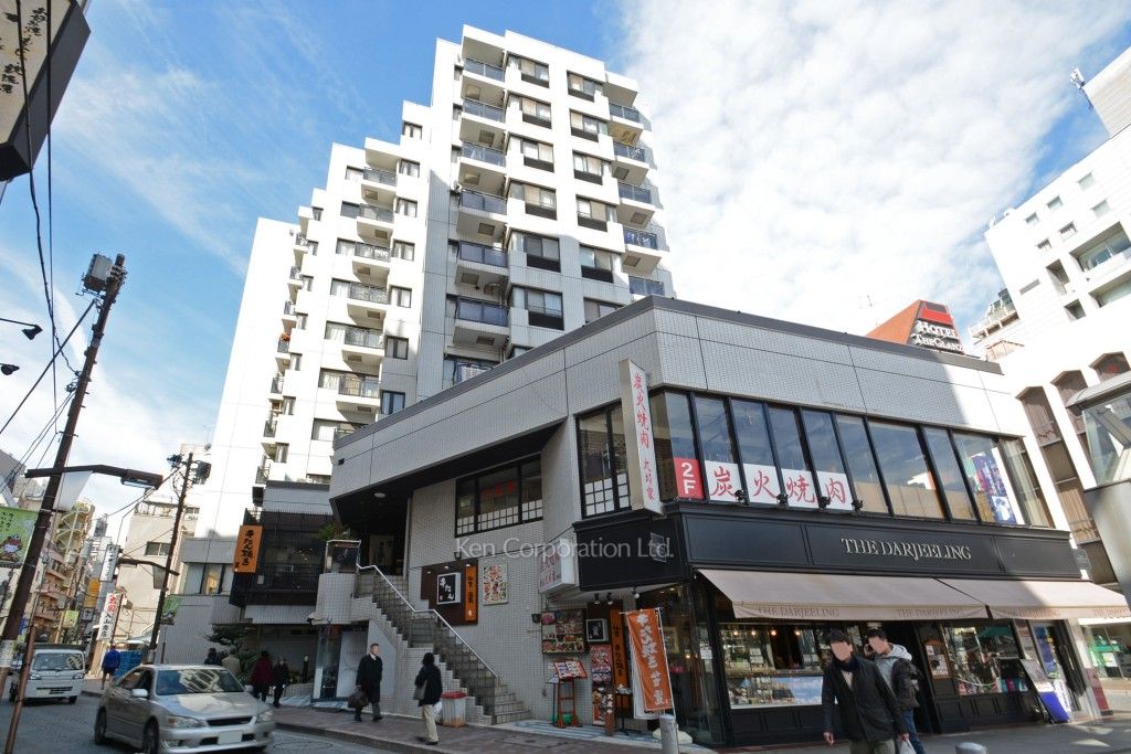 グランドメゾン麻布十番館の写真 外観ひき