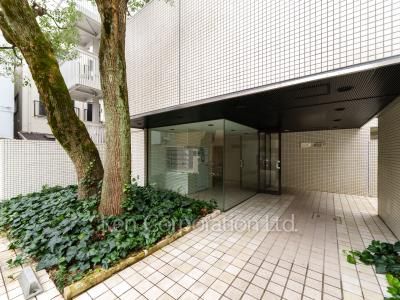 サンライン南青山ハイツの写真 外観より