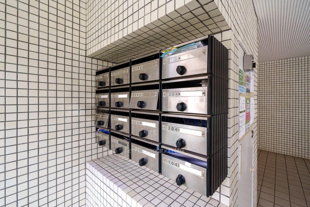 サンライン南青山ハイツの写真 郵便受け