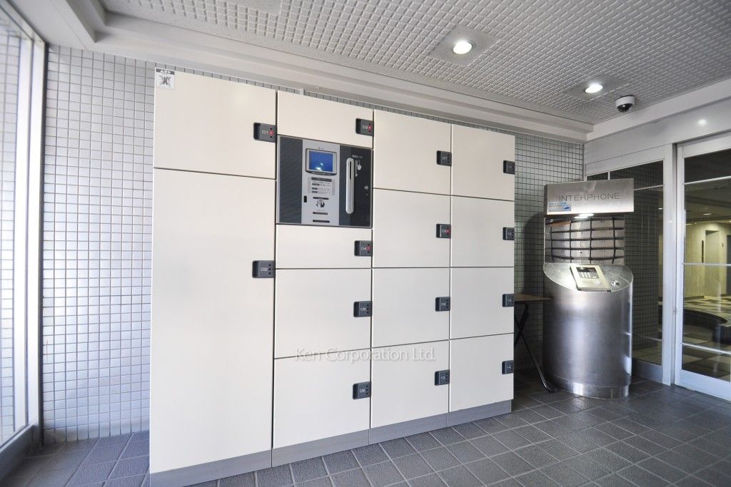 グランドメゾン幡ヶ谷の写真 宅配ボックス