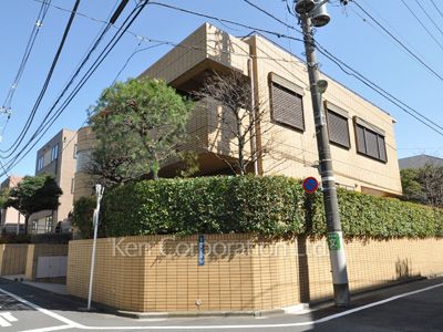 ラウンドハイツ西原の写真 外観ひき