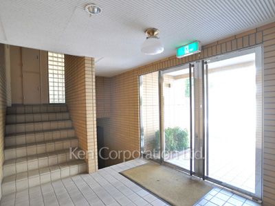 ラウンドハイツ西原の写真 エントランスホール