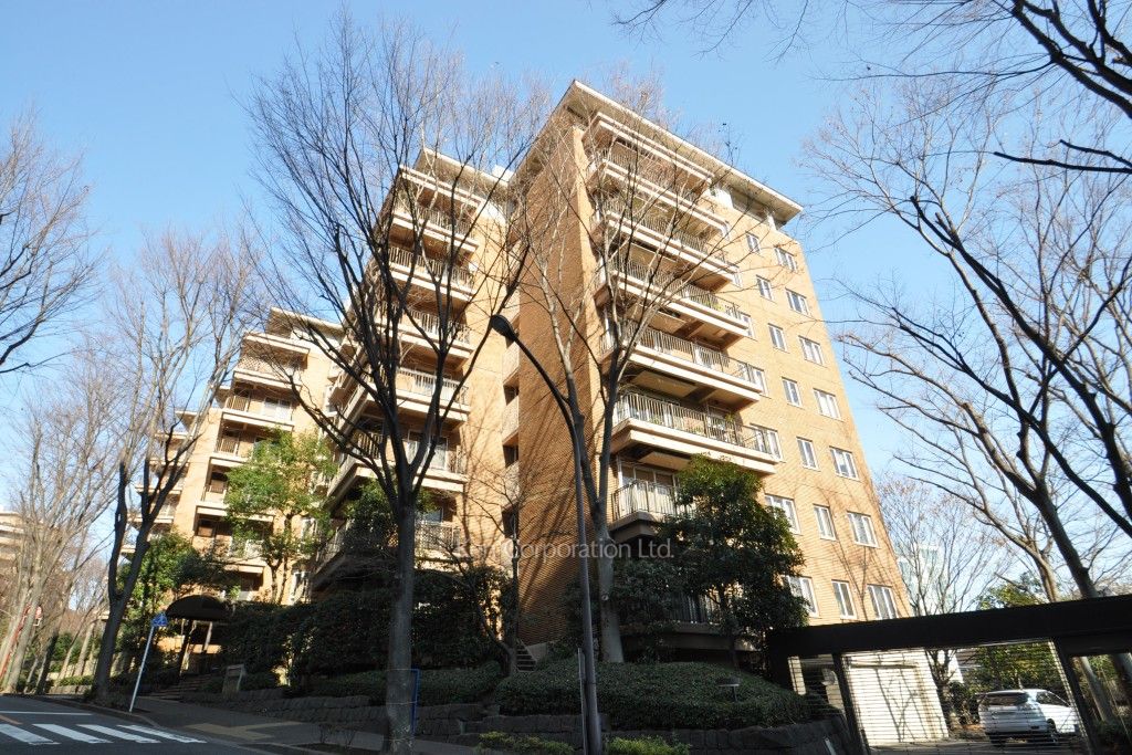 広尾ガーデンヒルズの写真  外観ひき