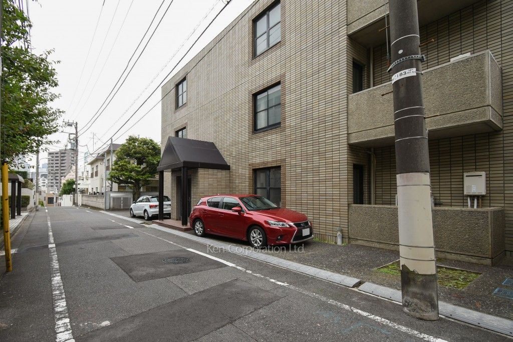 元代々木フラッツの写真 前面道路