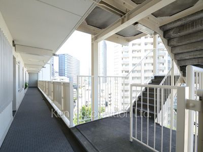 共用階段