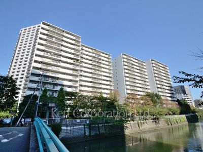  外観ひき