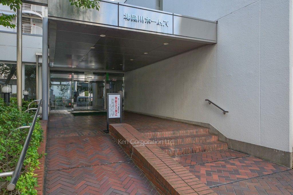  外観より