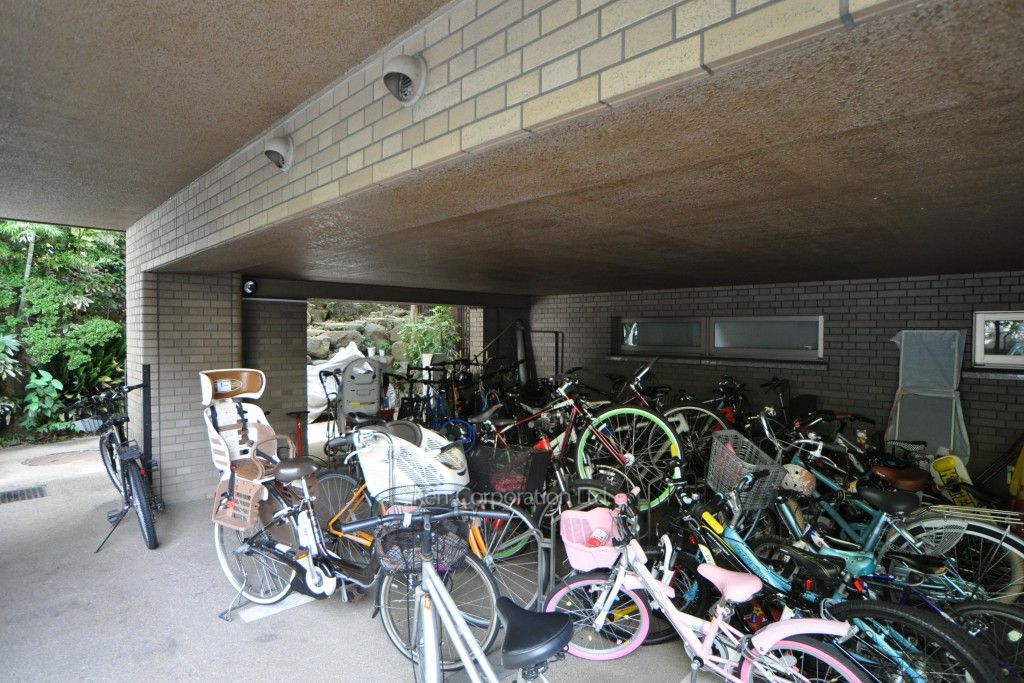 元麻布テラスアパートメントの写真 駐輪場