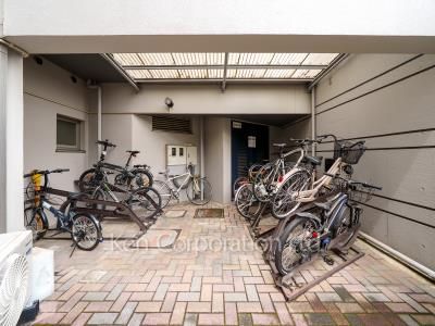 目黒ロイアルハイツの写真 駐輪場