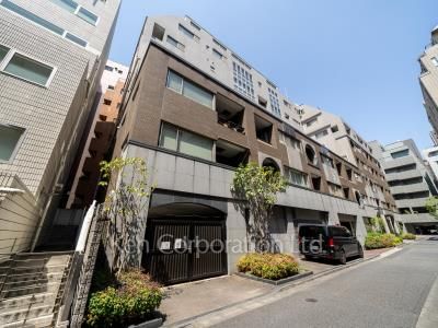 パレスサイド三番町の写真 外観ひき