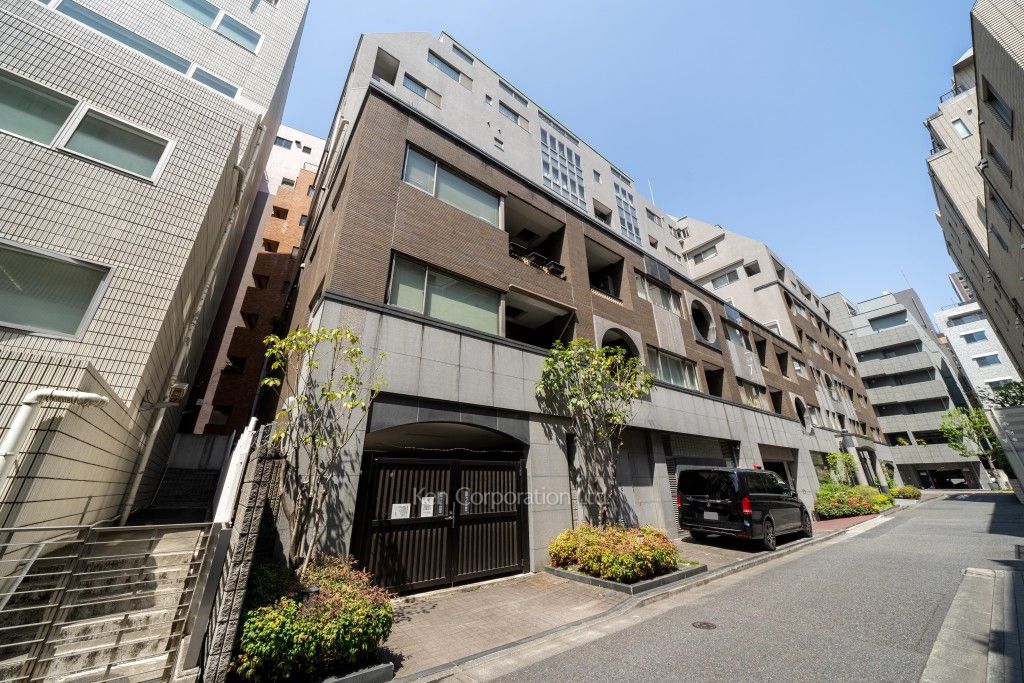 パレスサイド三番町の写真 外観ひき