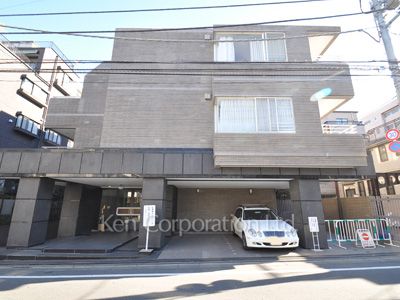 下落合パークマンションの写真 外観ひき