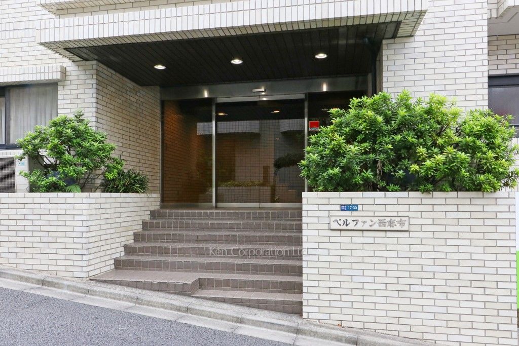  外観より