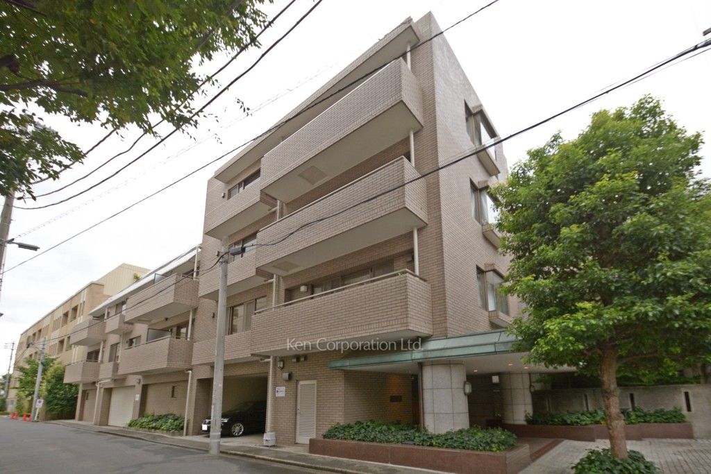 白金三光坂パークマンションの写真 外観ひき