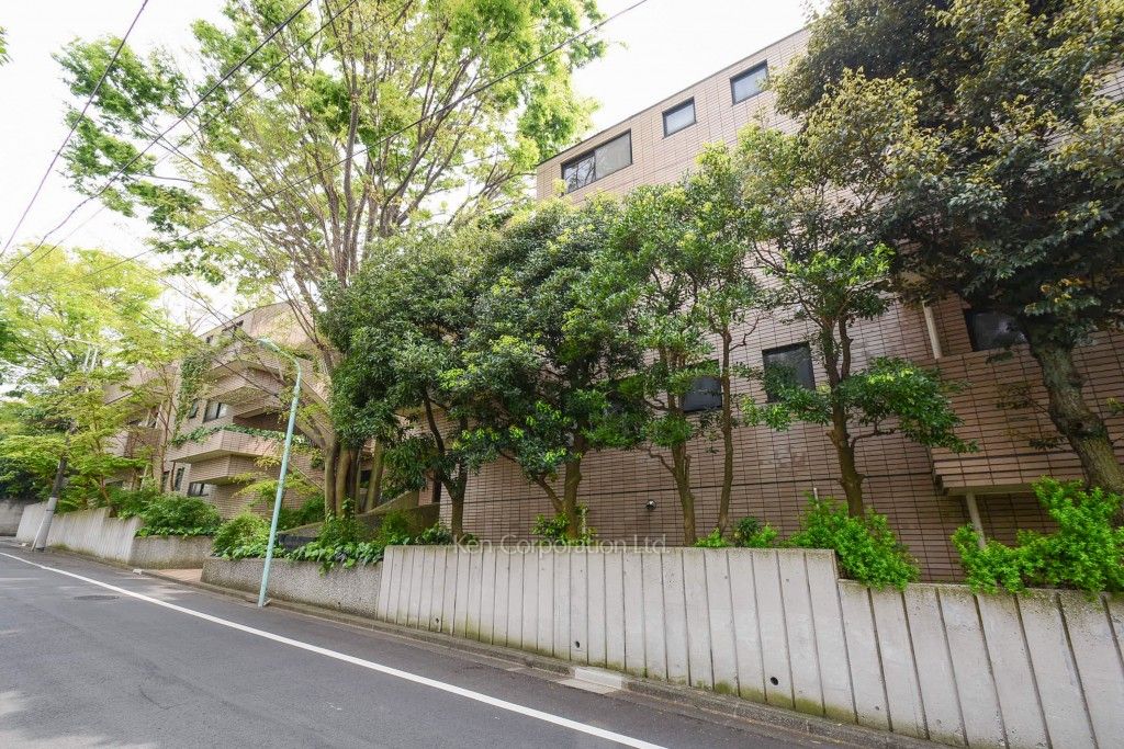 アパートメント稲木の写真 外観ひき