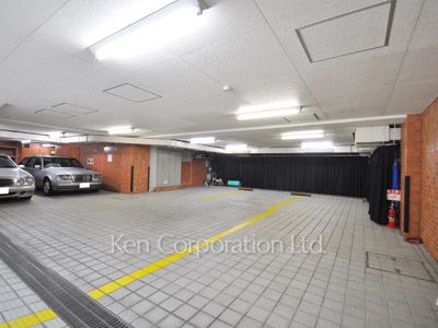 松濤アートハウスの写真 駐車場