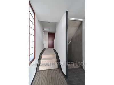 諏訪山マンションの写真 共用廊下