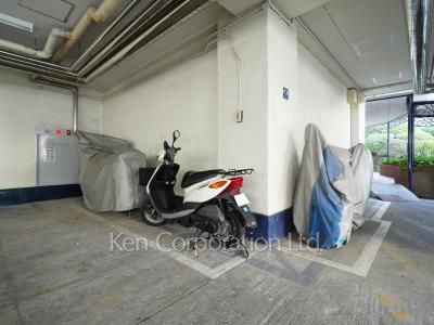  バイク置き場
