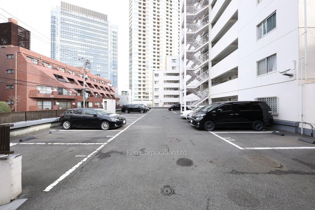 赤坂パークハウスの写真 駐車場