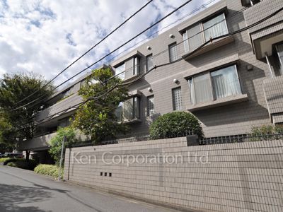アーバンコート元麻布の写真 外観ひき