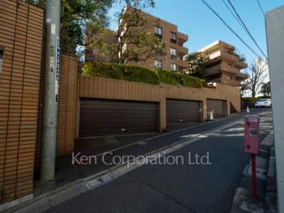 ベルテ表参道の写真 駐車場