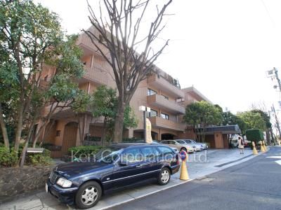 ベルテ表参道の写真 外観ひき