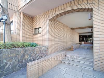 ベルテ表参道の写真 外観より
