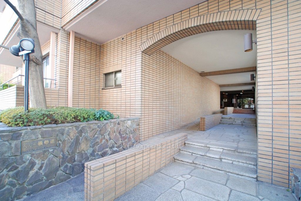 ベルテ表参道の写真 外観より